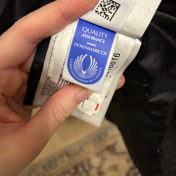 Canada Goose Jacket - Picture 11 of 13